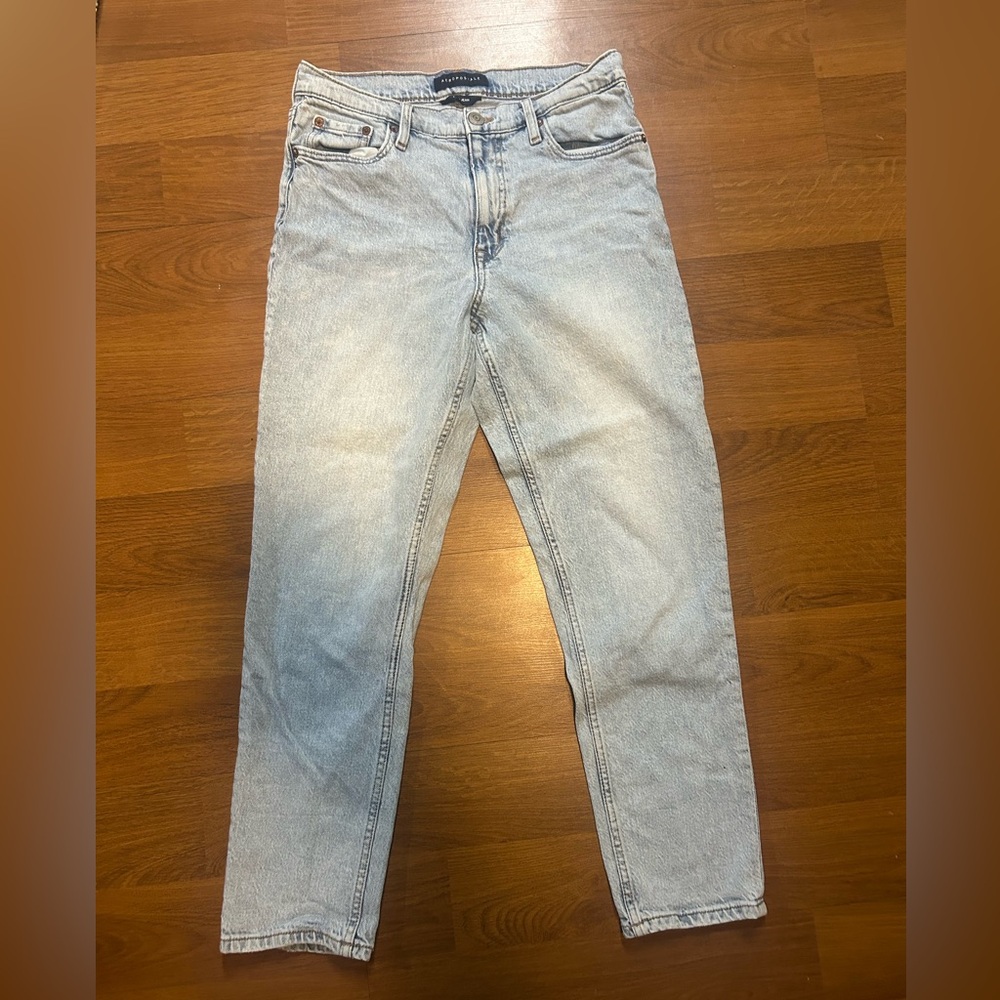 Aeropostale High-Rise Mom Jeans